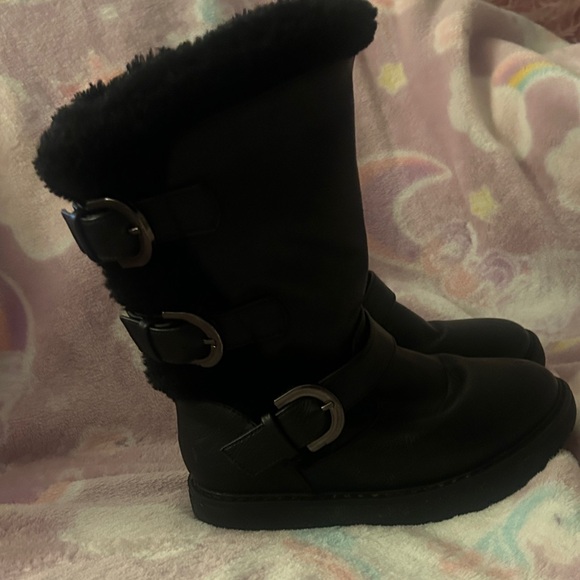 Dream Pairs Black Kids Boots - Picture 7 of 7